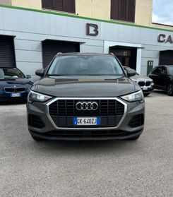 Audi Q3 35 TDI S tronic Business