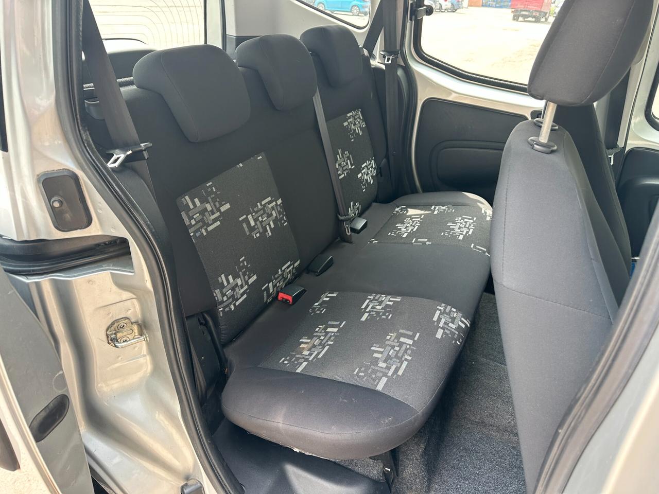 Fiat Qubo 1.4 8V 77 CV Active Natural Power