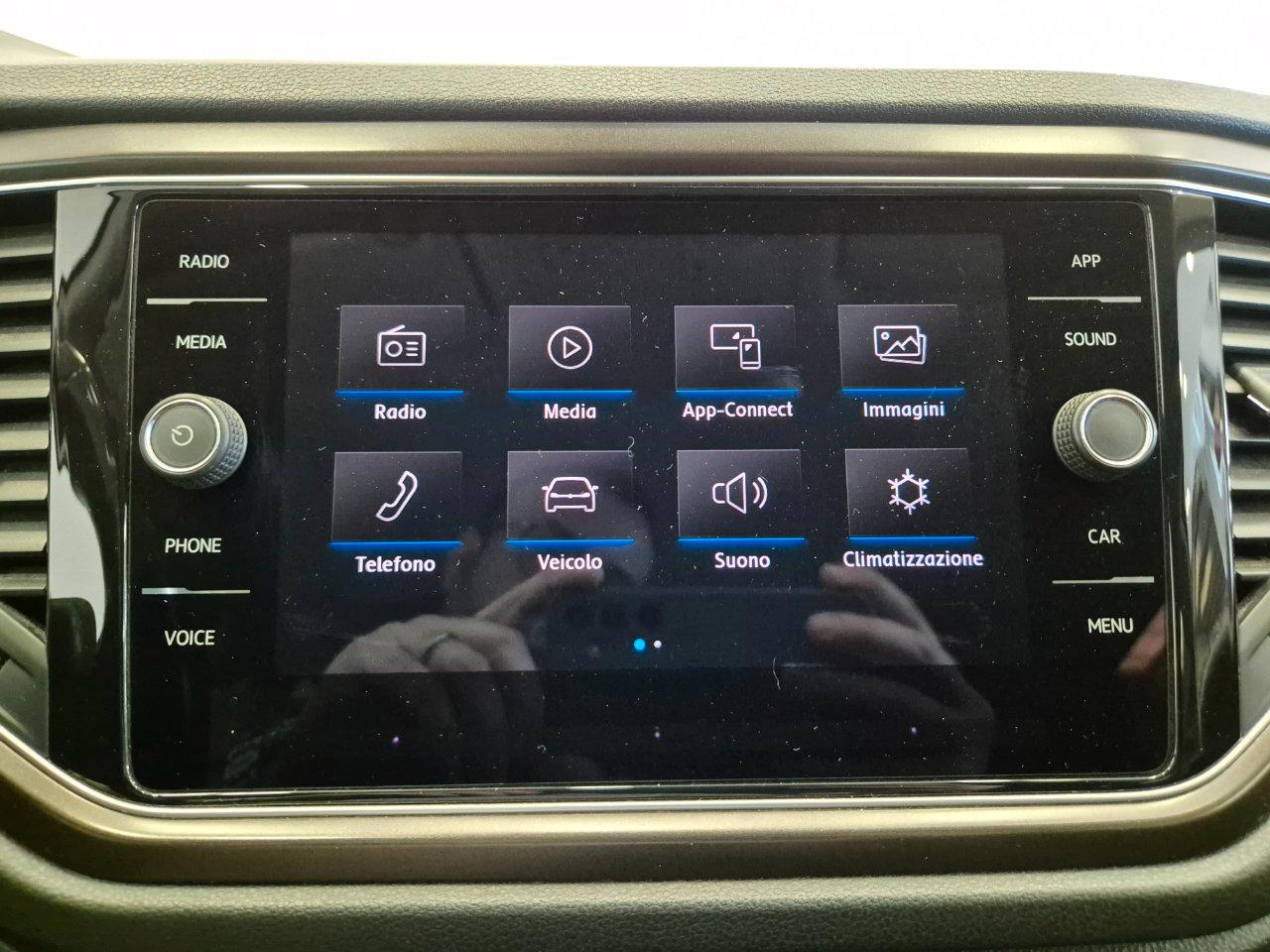 Volkswagen T-Roc 1.0 tsi Style 115cv - NEOPATENTATI - Sens. Park. - Carplay