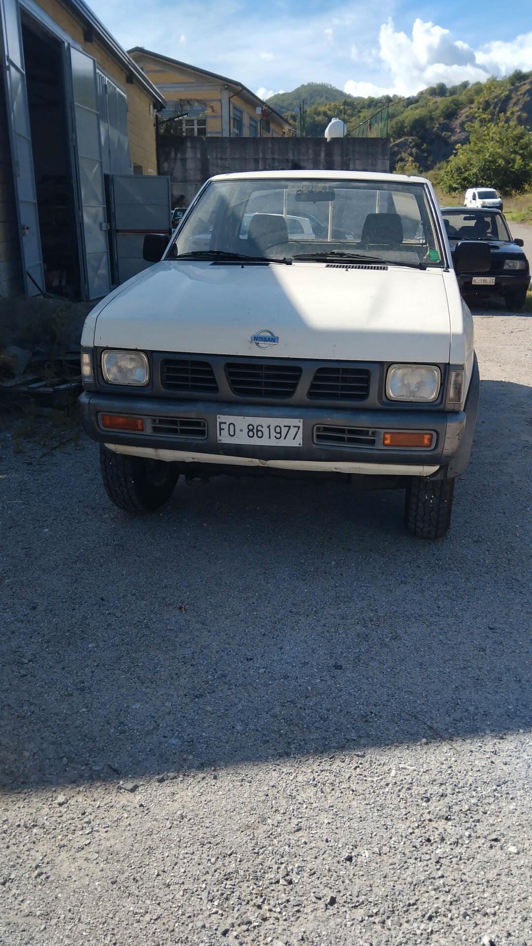 Nissan Pick Up 2.5 diesel 2 porte King Cab