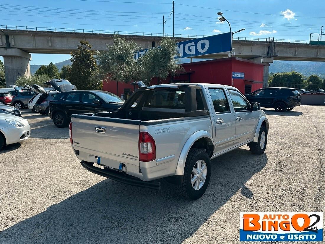 Isuzu D-Max 3.0 TD cat Space Cab 4WD Pick-up LS