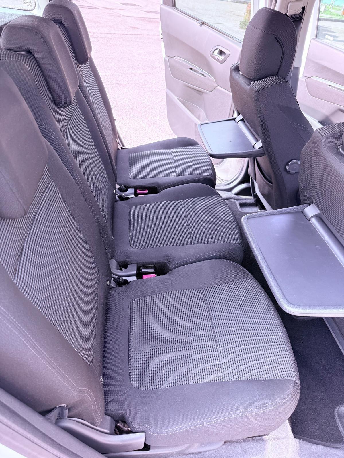 Peugeot 5008 1.6 e-HDi 112CV Stop&Start