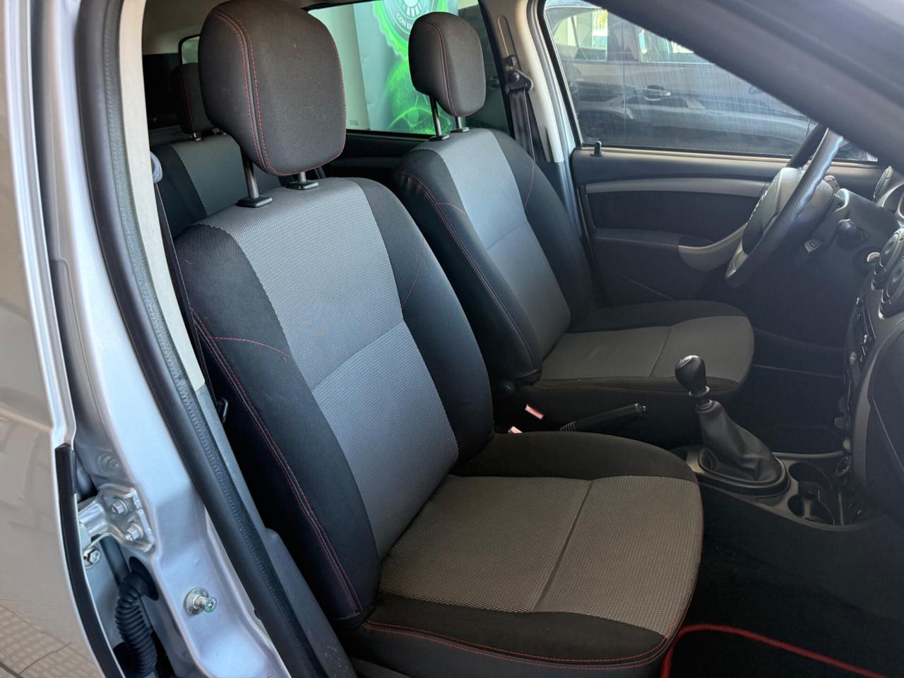 Dacia Duster 1.6 110CV 4x4 GPL Lauréate