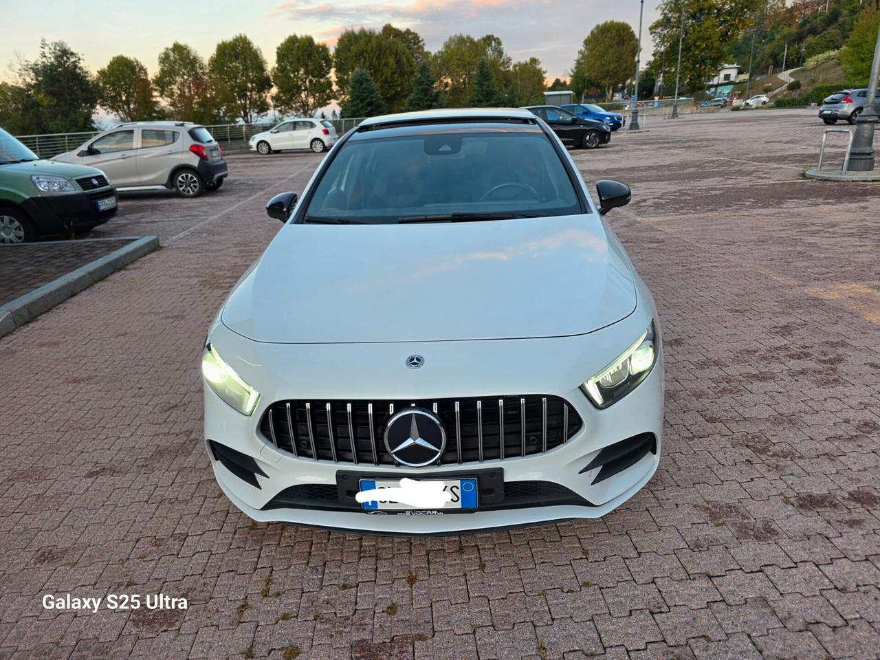 A 180 Premium tetto apribile valutiamo usato