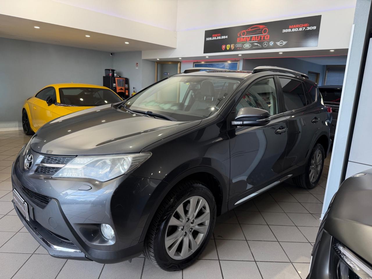 Toyota RAV 4 RAV4 2.0 D-4D 4WD Lounge White Ed. 321