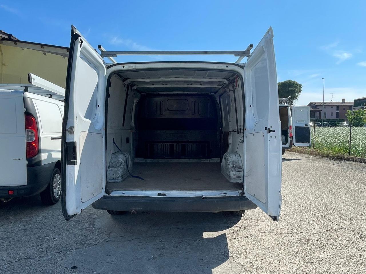 Ford Transit 2.2 Tdci - 2010 -