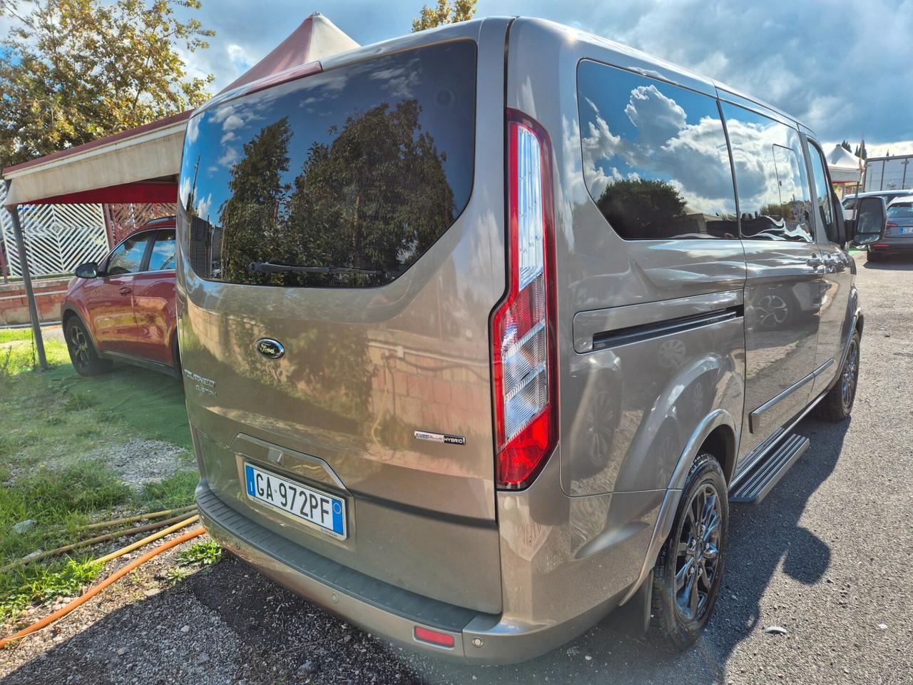 Ford Tourneo Custom 320 2.0 EcoBlue 185CV MHEV PC Titanium