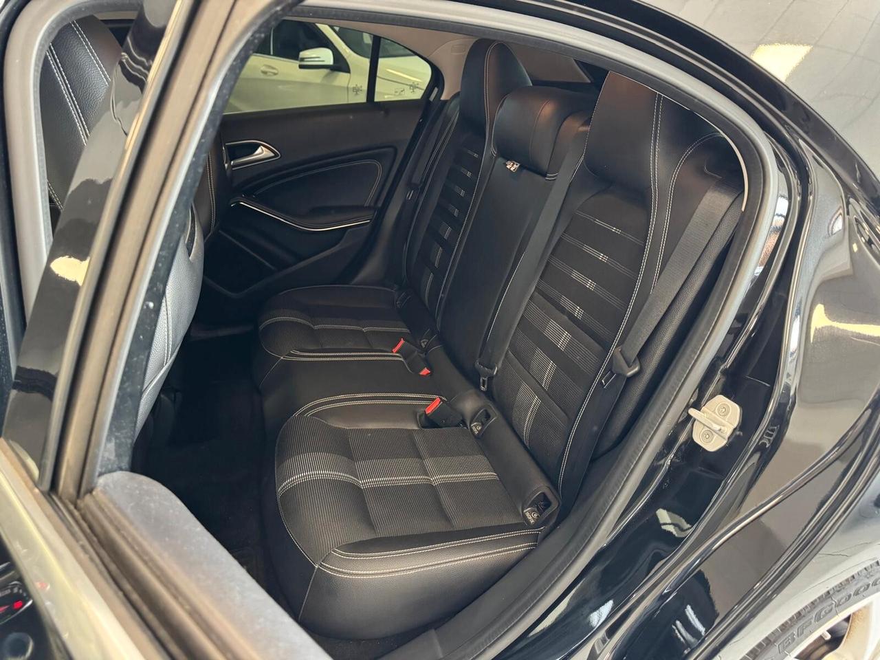 Mercedes-benz A 180 D AUTOMATIC SPORT 2018