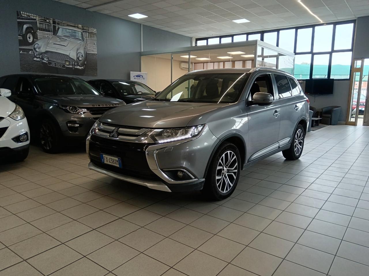 Mitsubishi Outlander 7 Posti 4x4 Diesel Automatico
