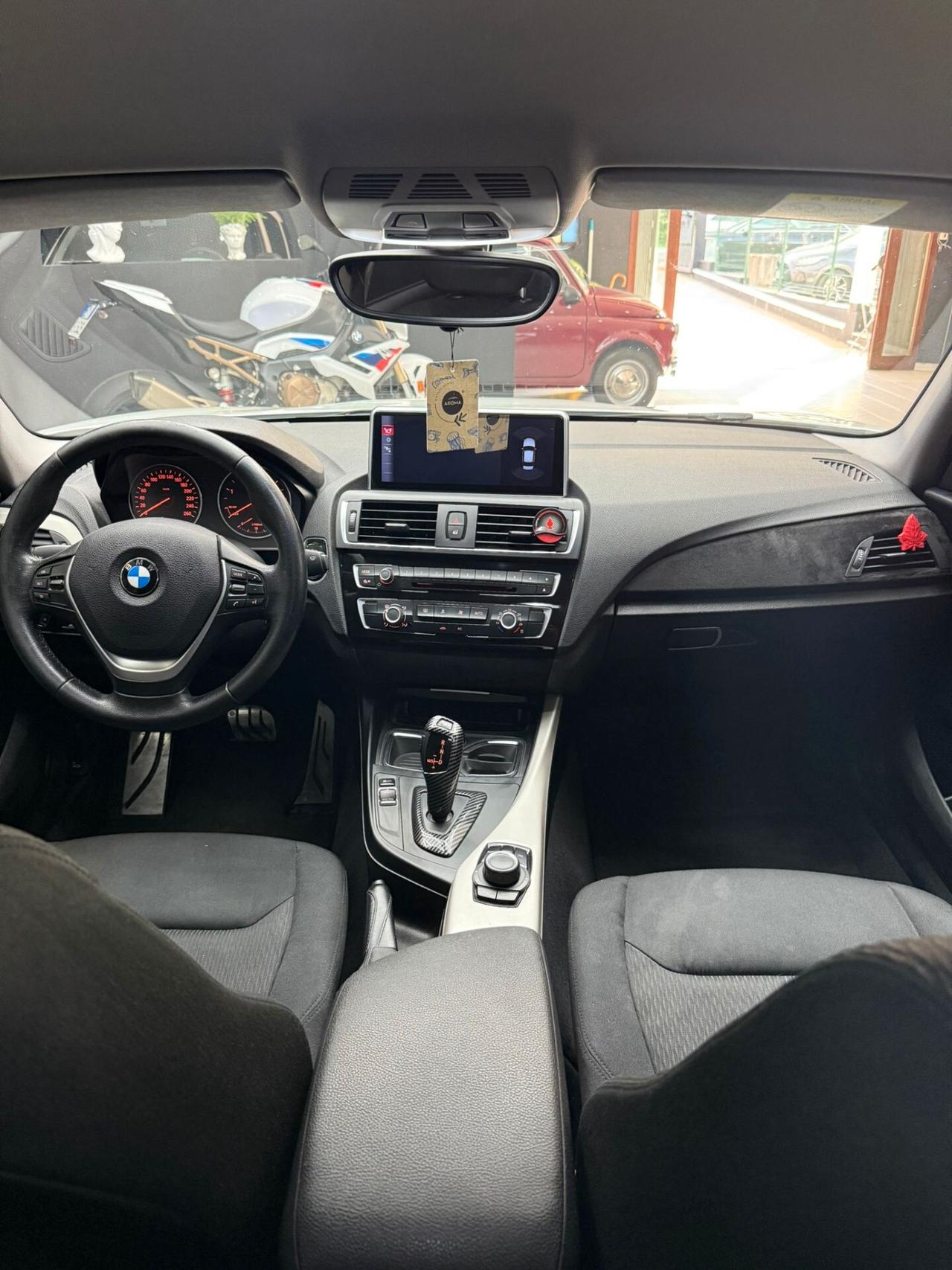 Bmw 118 118d 5p. Sport
