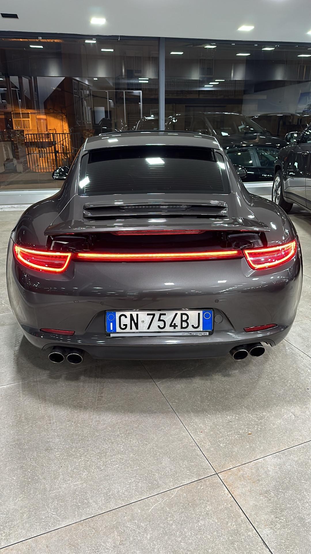 Porsche 911 991 3.4 Carrera 4 Coupé Stra Full 2015