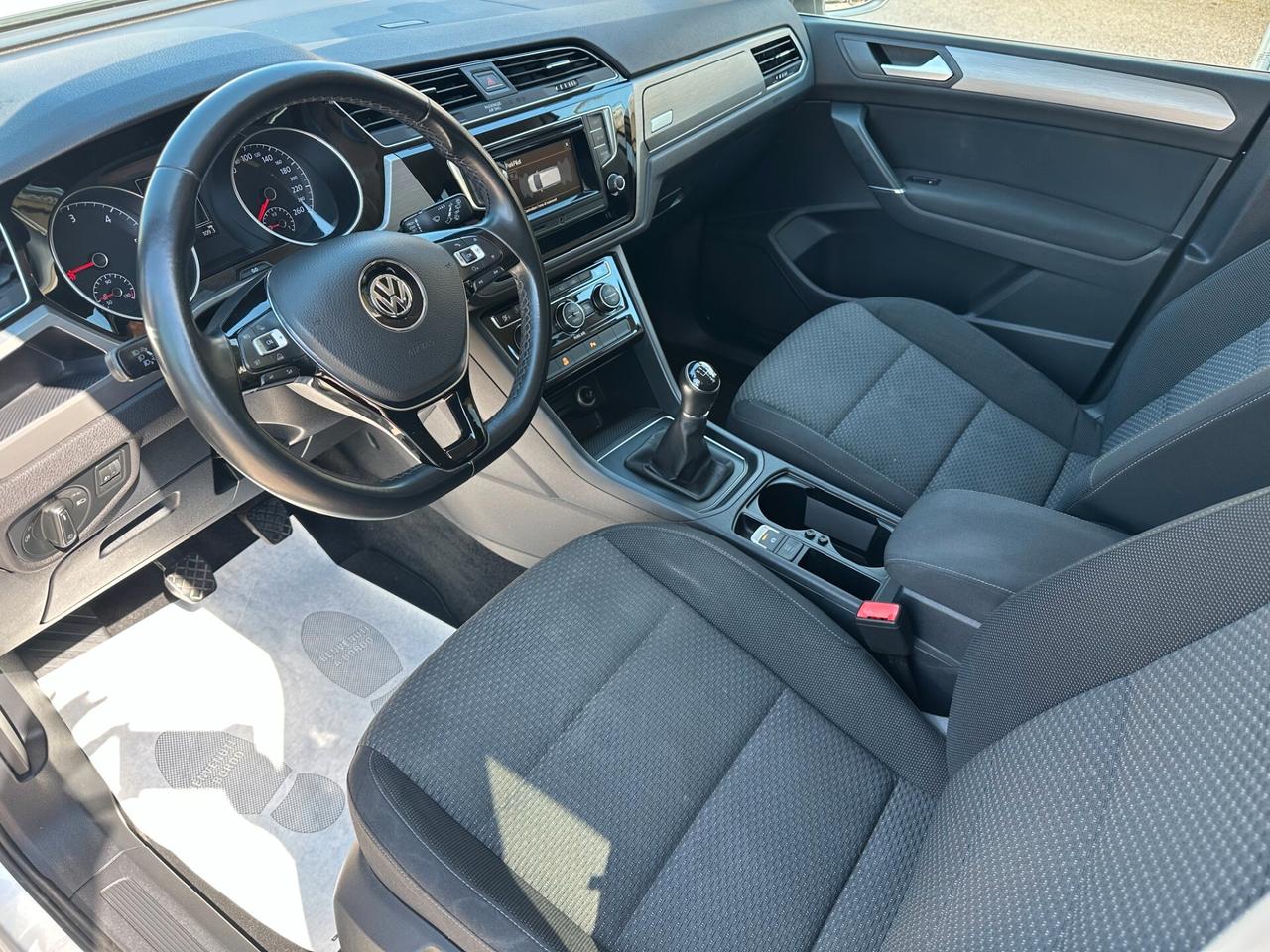 Volkswagen Touran 1.6 TDI Highline BlueMotion Technology