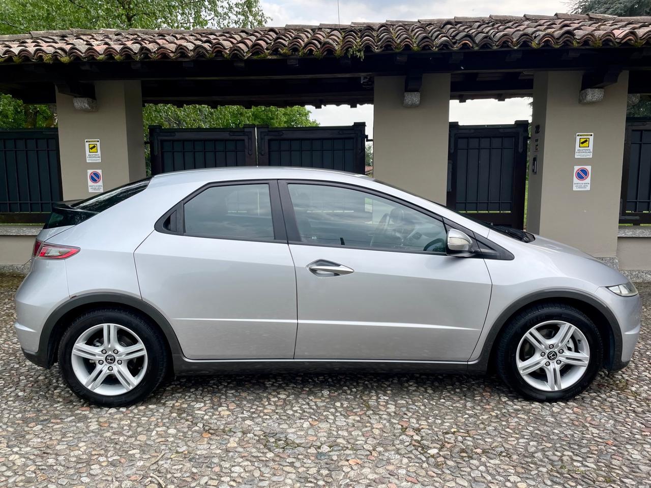 Honda Civic 1.4 i-VTEC *UNICO PROPRIETARIO*