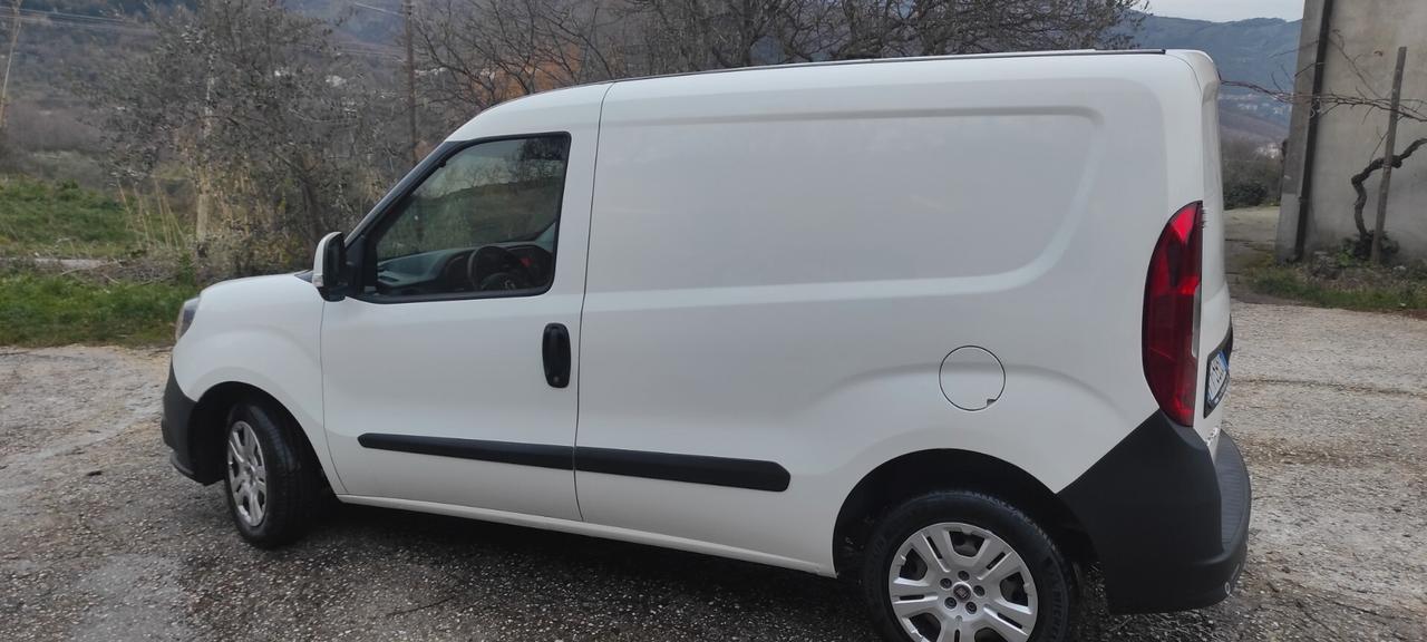 Fiat Doblò 1.6 mjet 105 CV 3 posti