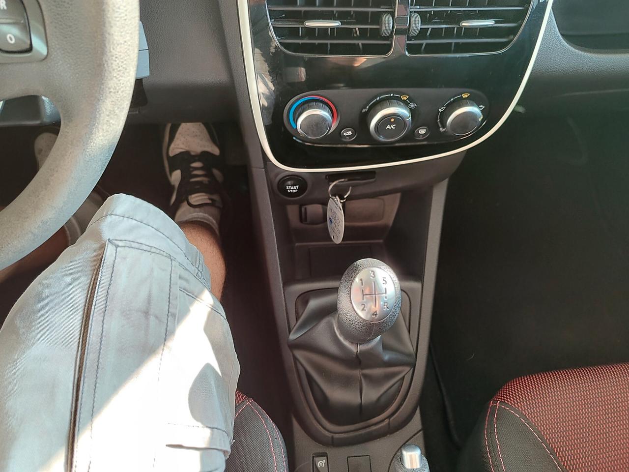 Renault Clio 1.2 SOLO 70.000KM OK NEOP promo