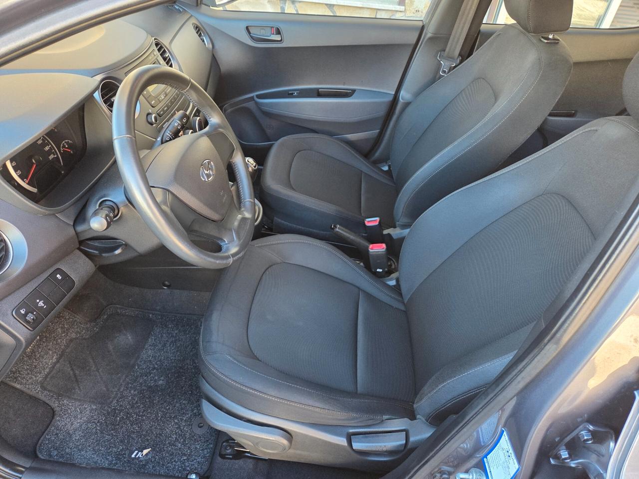 HYUNDAI I10 ANNO 2018 1.0 65 CV KM 59000 CERTIFIC