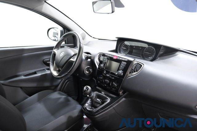 LANCIA Ypsilon 1.2 69 CV 5 PORTE S&S GOLD NEOPATENTATI