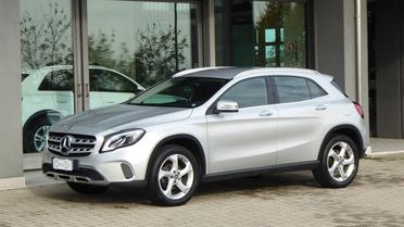 MERCEDES-BENZ GLA 200 d Automatic Sport