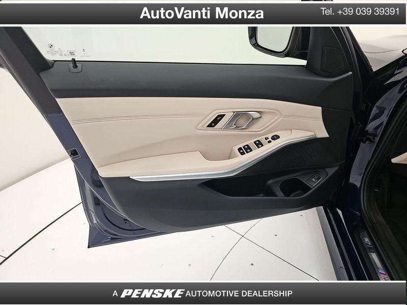 BMW Serie 3 320i Touring MSport auto