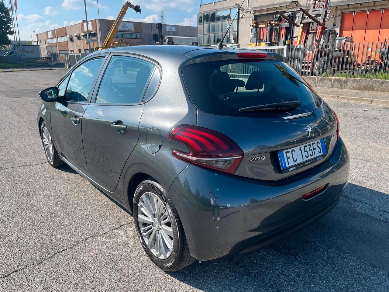 Peugeot 208 BlueHDi 75 5 porte Active