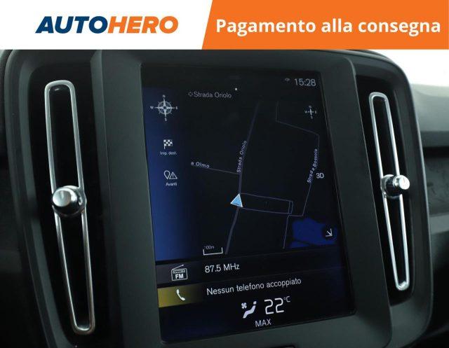 VOLVO XC40 D3 AWD Geartronic Momentum Core