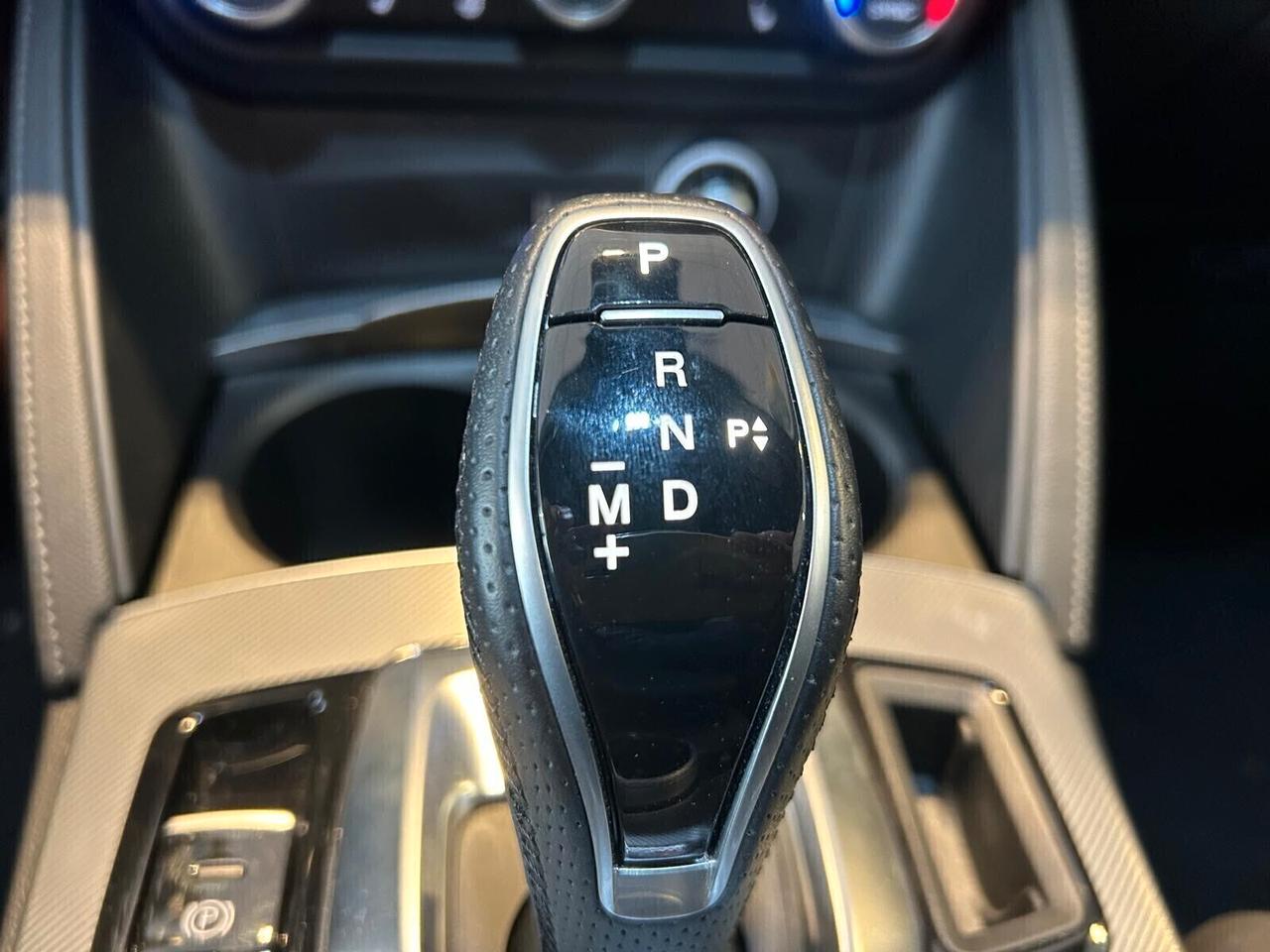 Alfa Romeo Stelvio VELOCE 2.2 Turbodiesel AT8 Q4 SPOTICAR