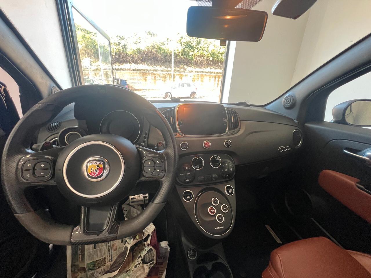 Abarth 595 1.4 Turbo T-Jet 180 CV Competizione