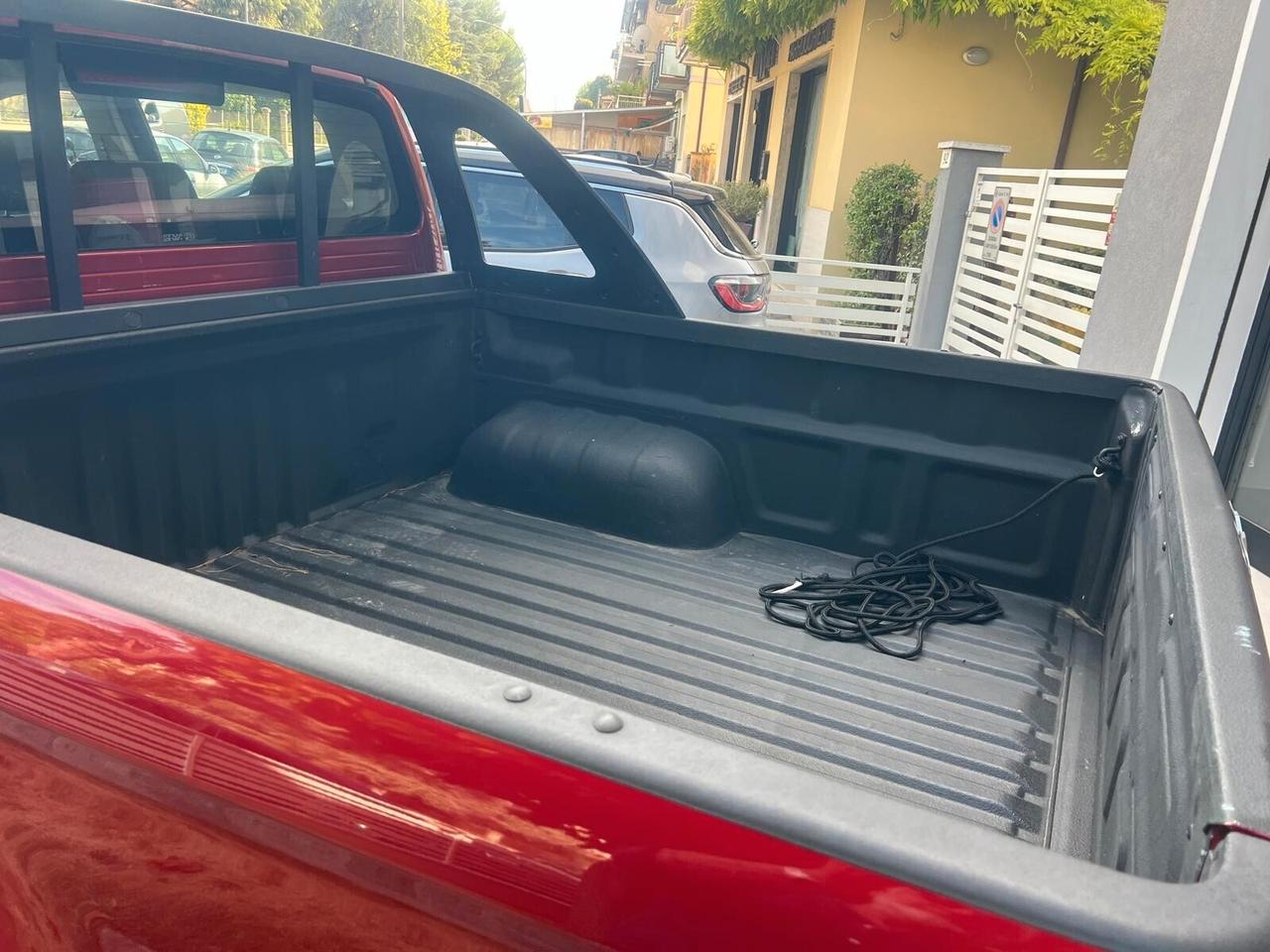 EVO CROSS 4 2.0 T.D. DOPPIA CABINA 4x4 NEOP