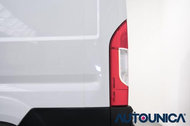 PEUGEOT Boxer 335 2.2 BLUEHDI 140 S&S PLM-TM FURGONE