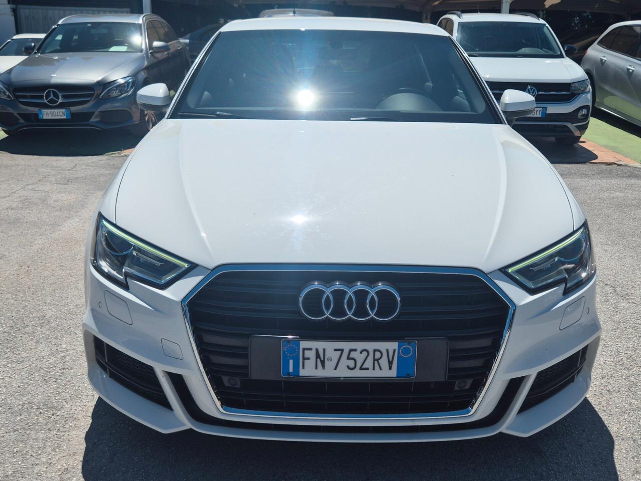 Audi A3 SPB 2.0 TDI S tronic S-LINE