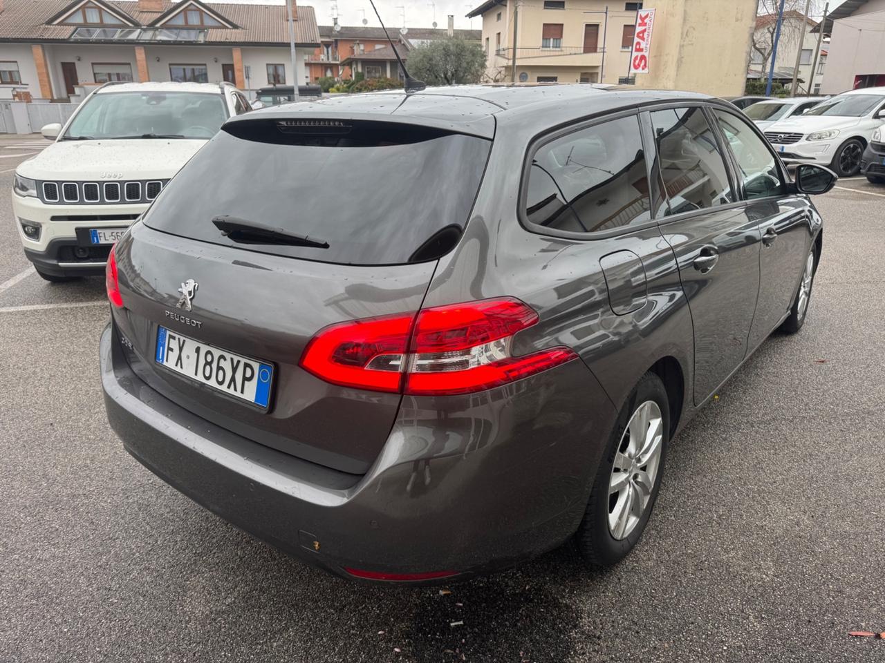 Peugeot 308 BlueHDi 130 S&S EAT6 SW Business