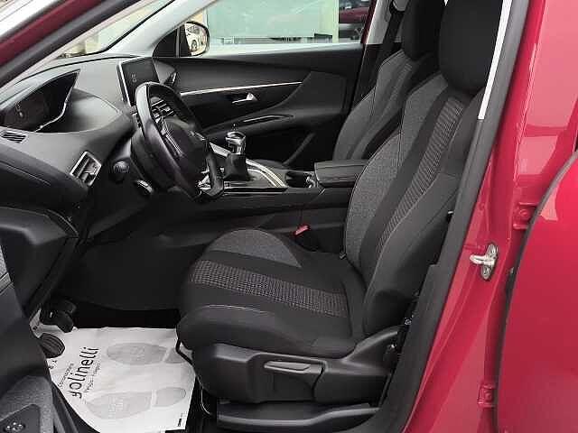 Peugeot 3008 BlueHDi 130 S&S Business