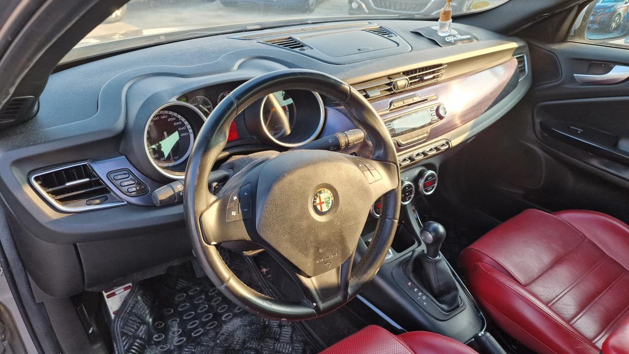 Alfa Romeo Giulietta 2.0 JTDm-2 170 CV TCT Exclusive