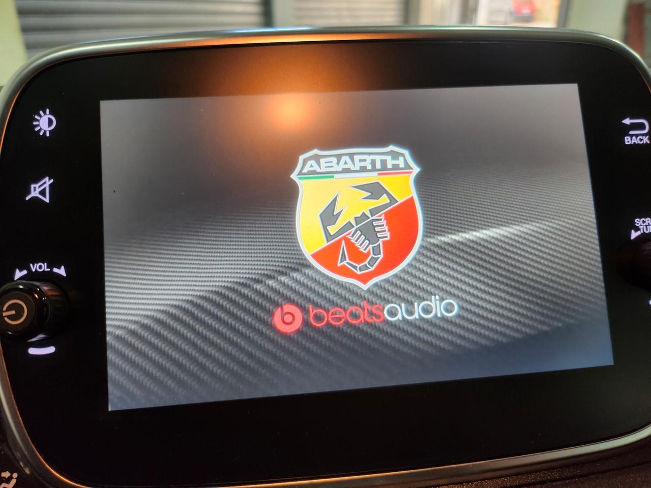 Abarth 595 1.4 Turbo T-Jet 180 CV Competizione
