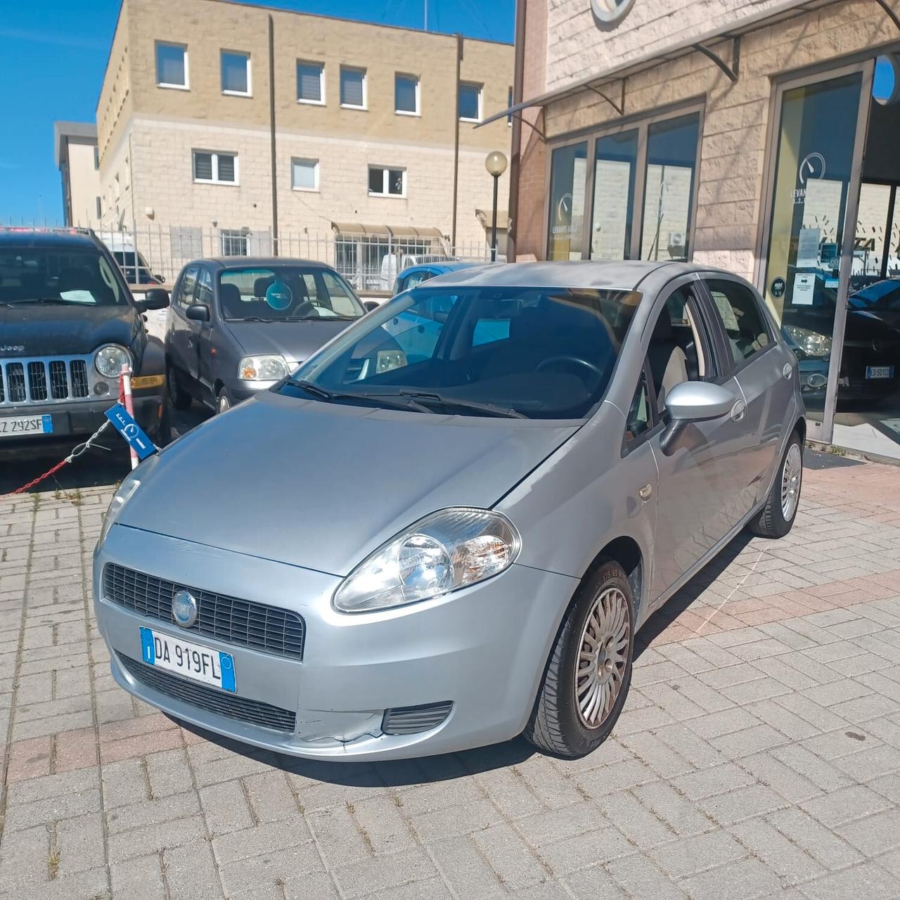 156.208KM G. PUNTO 1.2 BENZINA/GPL OK NEOPATENTATI