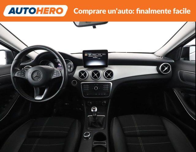 MERCEDES-BENZ GLA 180 Sport