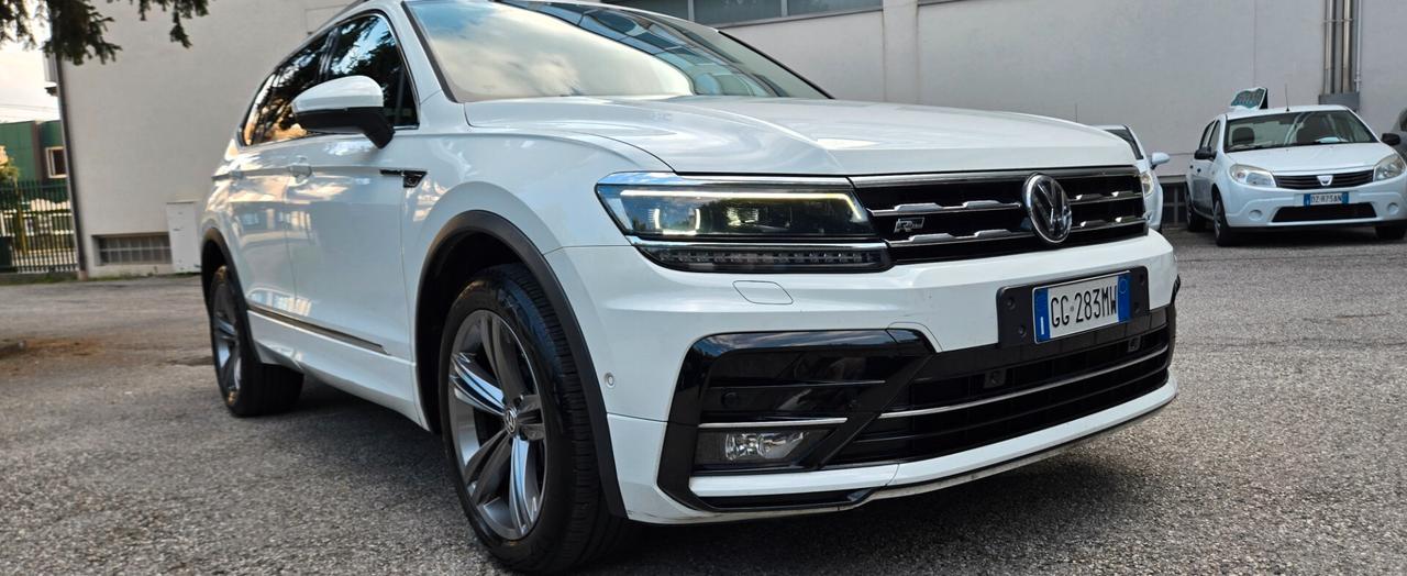 Volkswagen Tiguan Allspace 2.0 TDI SCR DSG R-Line