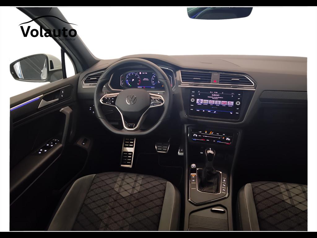 VOLKSWAGEN Tiguan II 2021 - Tiguan 1.5 tsi R-Line 150cv dsg