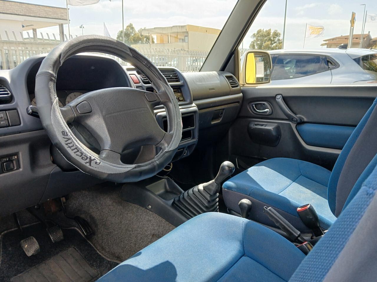 SUZUKI Jimny 4x4 JLX 1.300 16v 80cv