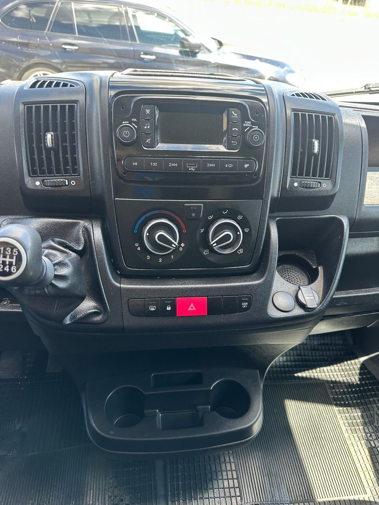 Peugeot Boxer 330 2.2 BlueHDi 140 Iva Compresa