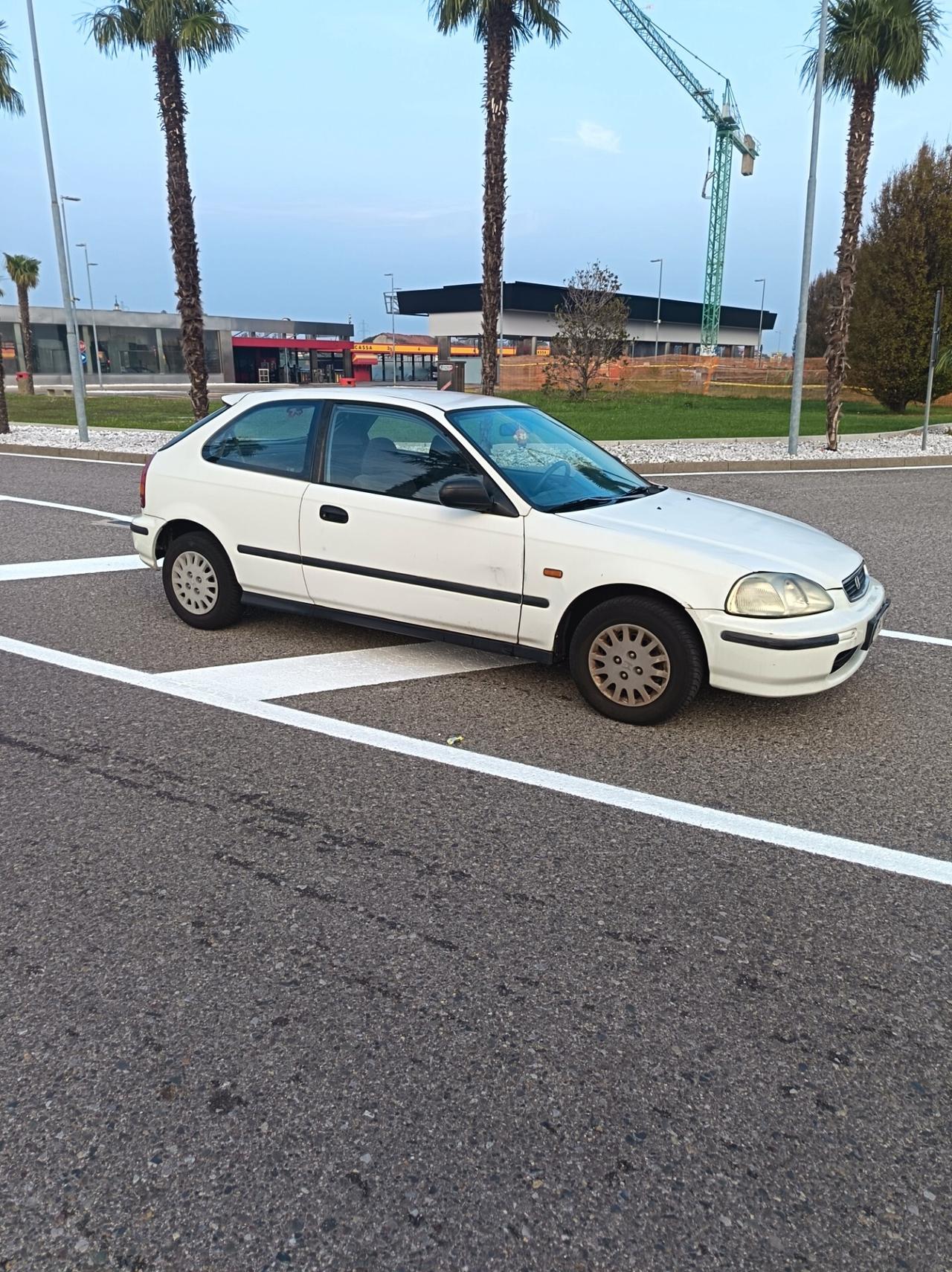 Honda Civic 1.4i s 16V