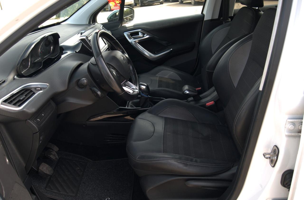 Peugeot 2008 BlueHDi 100 Black Matt