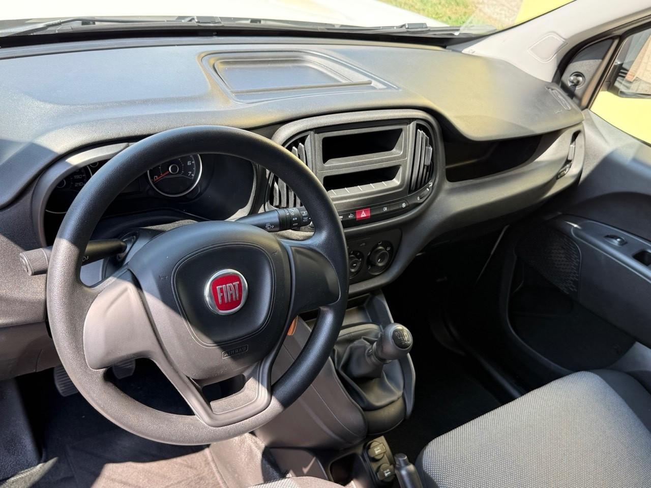 Fiat Doblo 1.6D 106CV 6M 3POSTI 2022/PREZZO REALE