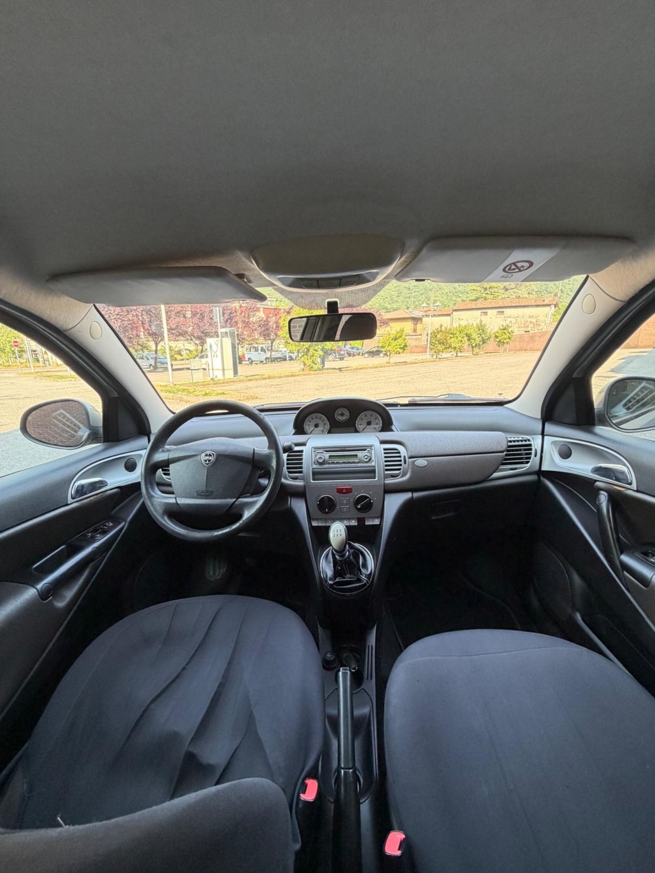 Lancia Ypsilon 1.2 Elle