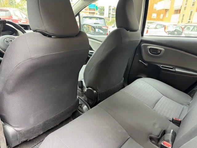TOYOTA Yaris 1.5 Hybrid 5 porte Cool