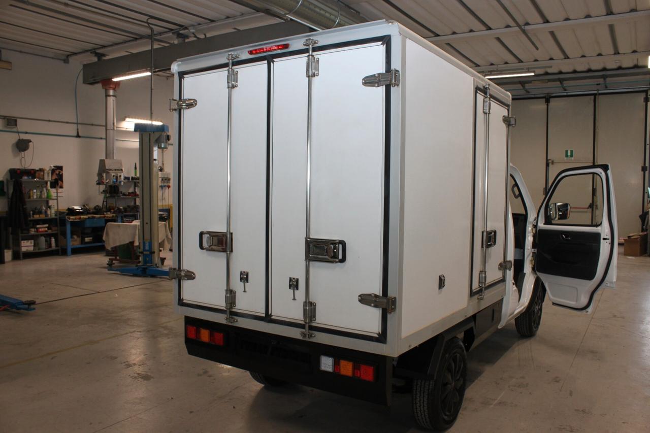 Vendesi furgone elettrico Orca e-30 – ottime condizioni