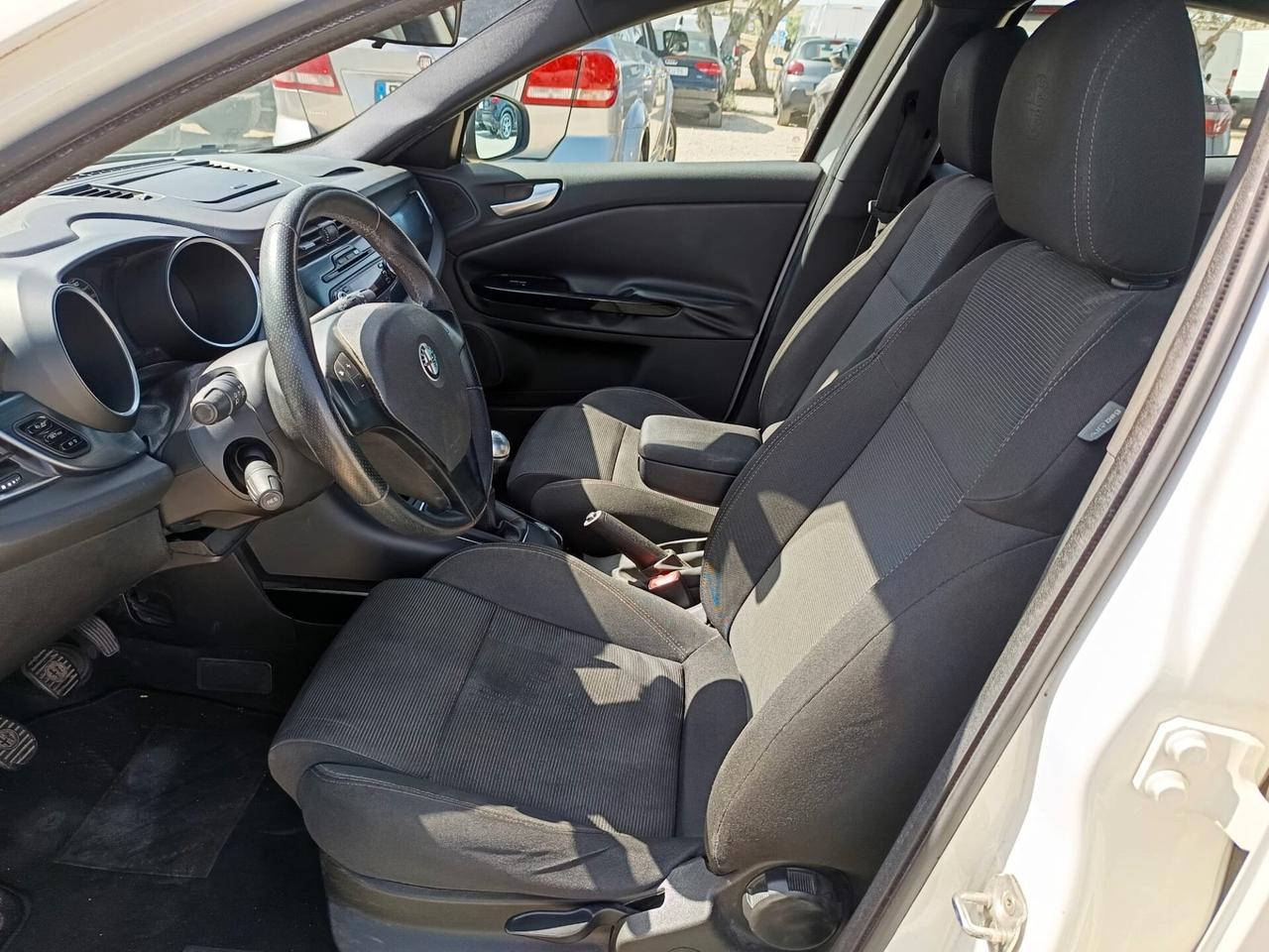 Alfa Romeo Giulietta 2011 - 2.0 JTDm-2 140 CV LB AUTOMOBILI