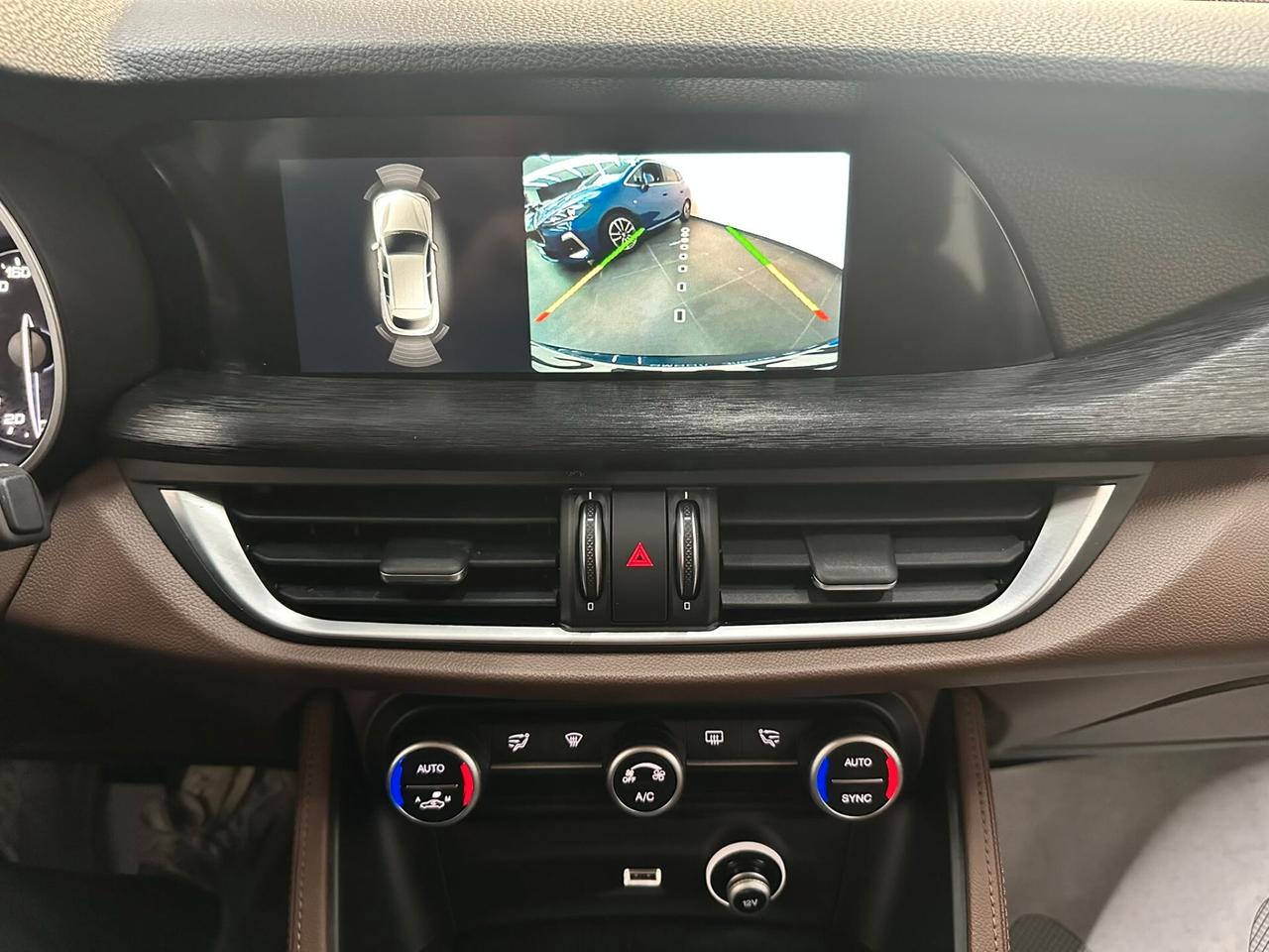 Alfa Romeo Stelvio 2.2 Turbodiesel 190 CV AT8 Q4 Executive