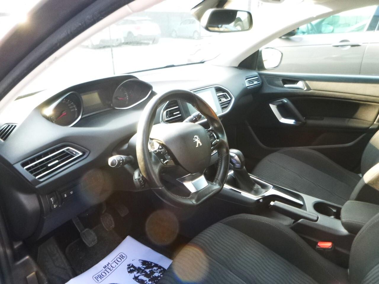 Peugeot 308 BlueHDi 100 S&S SW Business