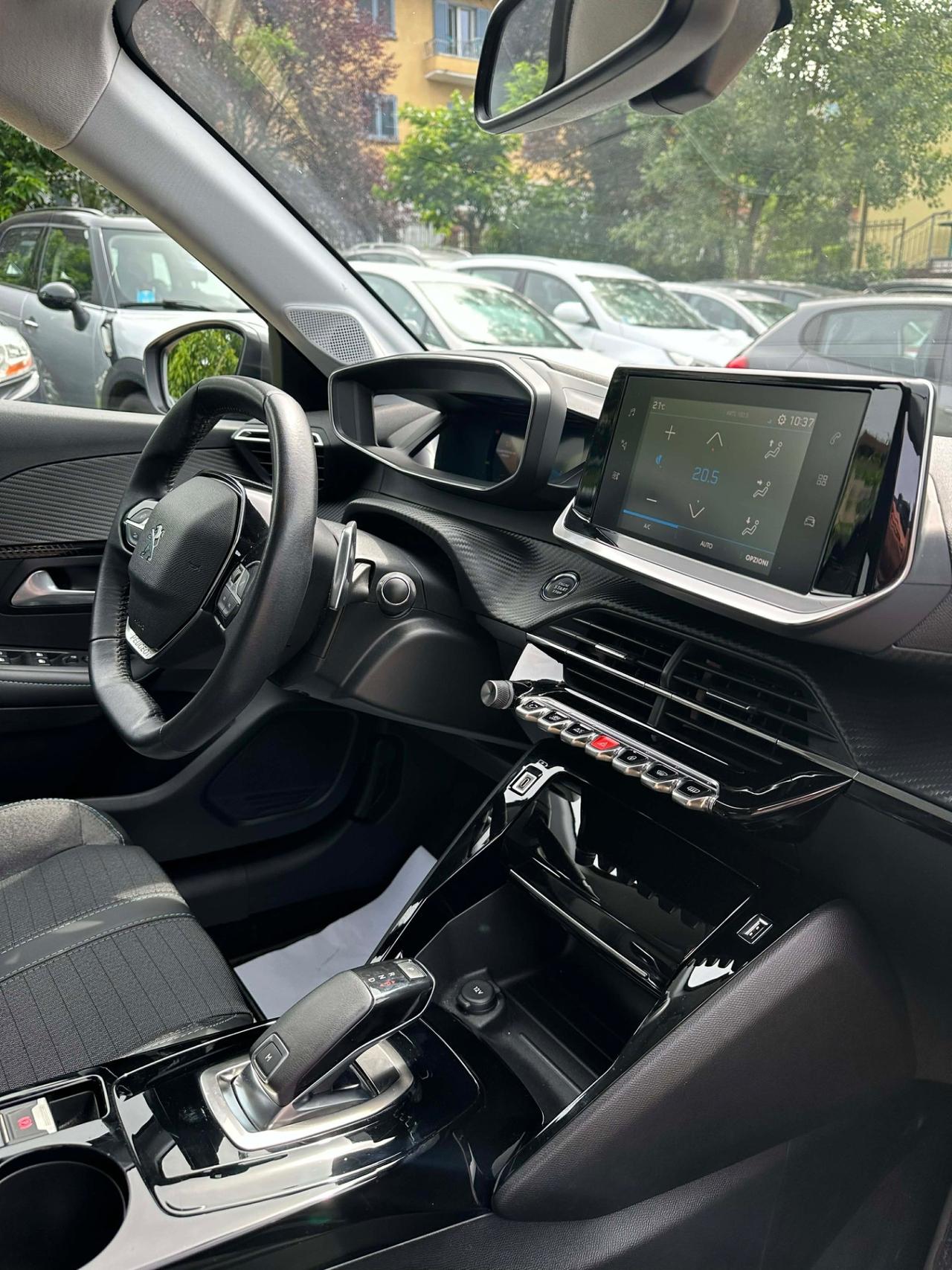 Peugeot 208 100 5P AUTOMATICA ALLURE NAVI 3D COCKPIT FULLOPT
